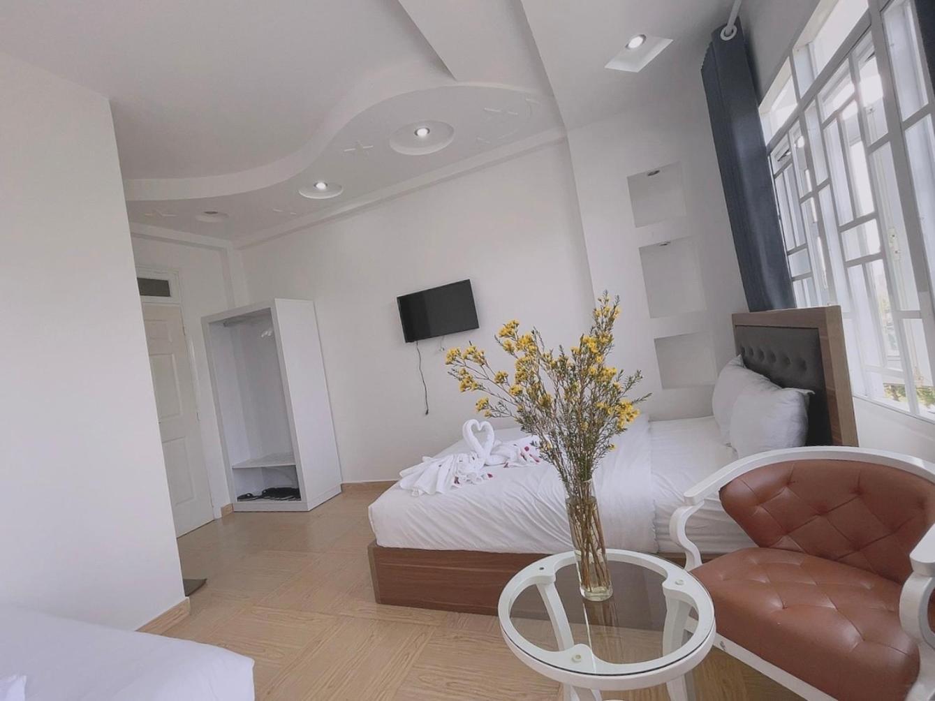 Phuong Vy Hotel Da Lat Buitenkant foto