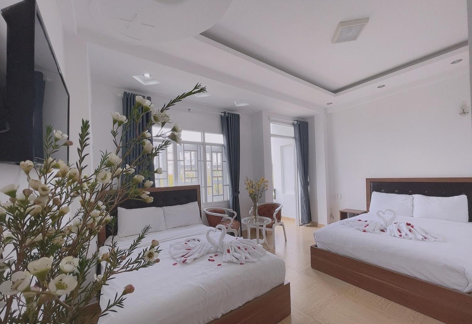 Phuong Vy Hotel Da Lat Buitenkant foto