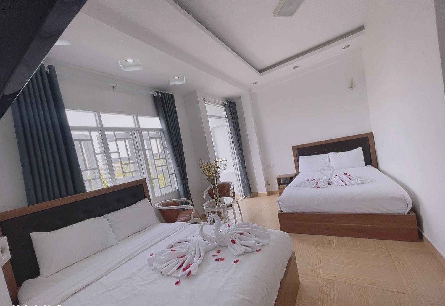 Phuong Vy Hotel Da Lat Buitenkant foto