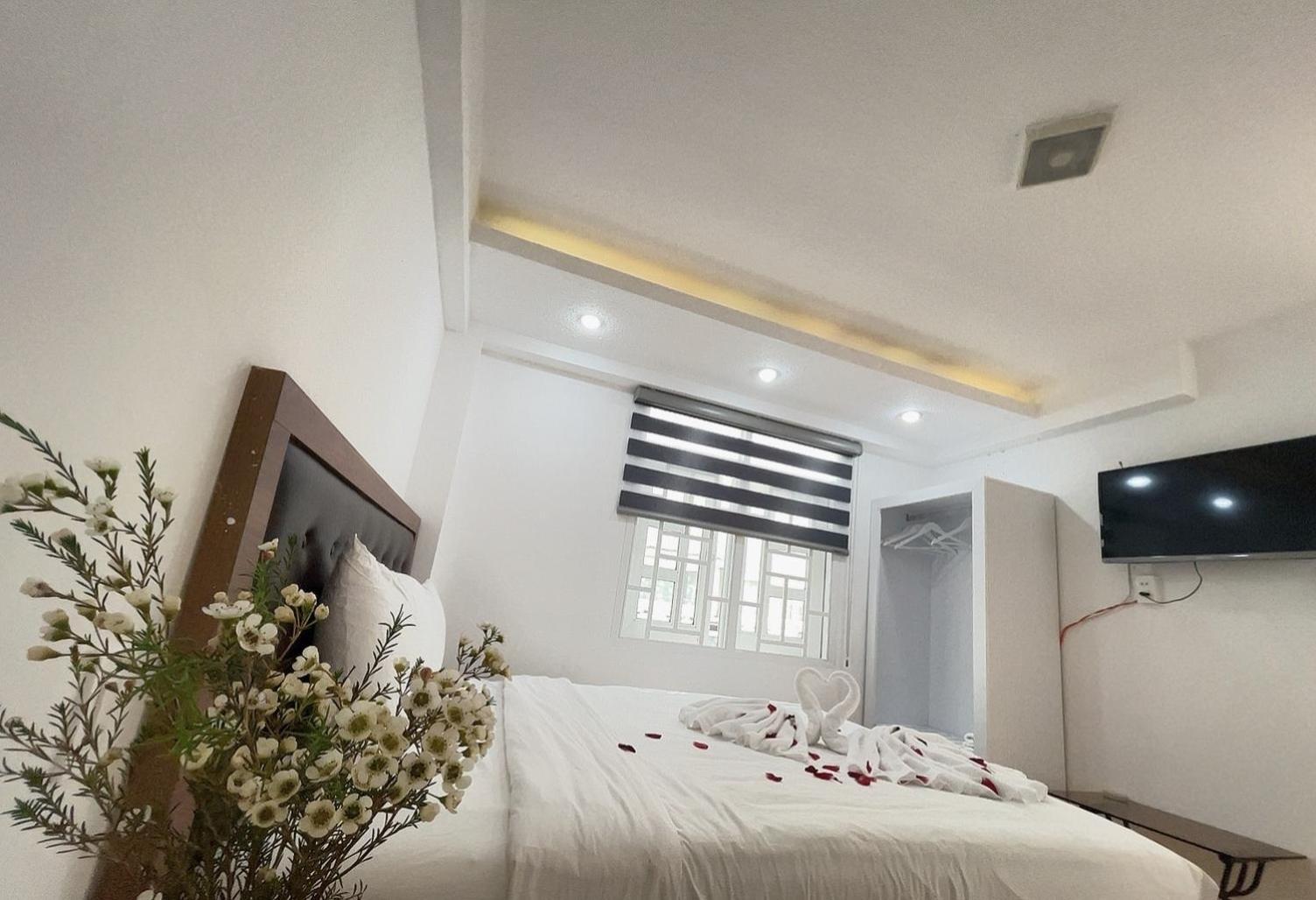 Phuong Vy Hotel Da Lat Buitenkant foto